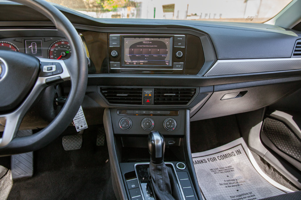 Used 2019 Volkswagen Jetta S FWD image 15