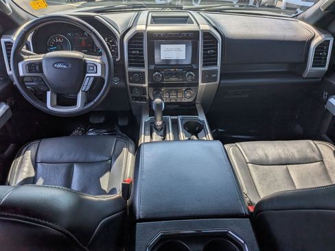 Used 2020 Ford F150 Lariat AWD/4WD image 23