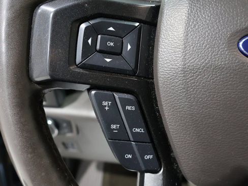 Used 2018 Ford Expedition Limited image 39