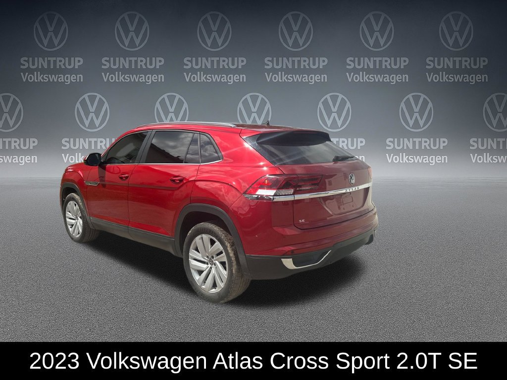 Used 2023 Volkswagen Atlas Cross Sport SE FWD image 3