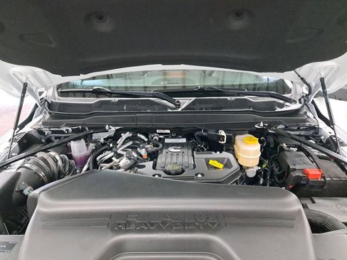 New 2026 RAM 2500 Tradesman AWD/4WD image 27