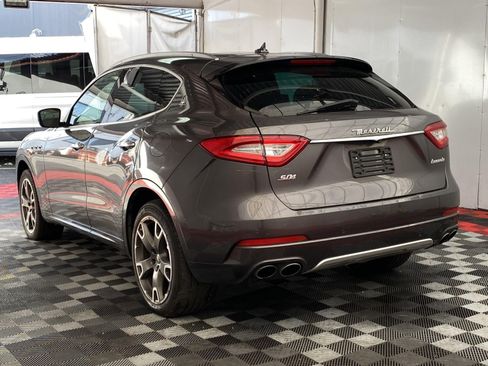 Used 2017 Maserati Levante S AWD/4WD image 4