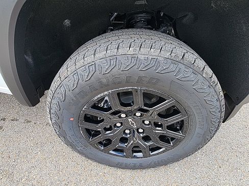 New 2026 Chevrolet Colorado Trail Boss image 11