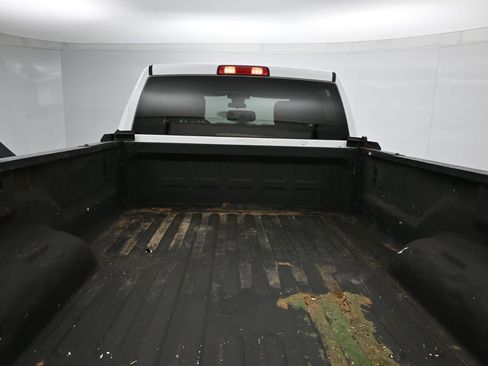 Used 2021 RAM 2500 Tradesman w/ Chrome Appearance Group image 23