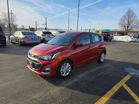 Used 2021 Chevrolet Spark LT FWD image 3