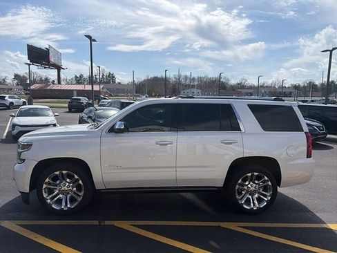 Used 2020 Chevrolet Tahoe Premier w/ Premier Plus Edition image 3