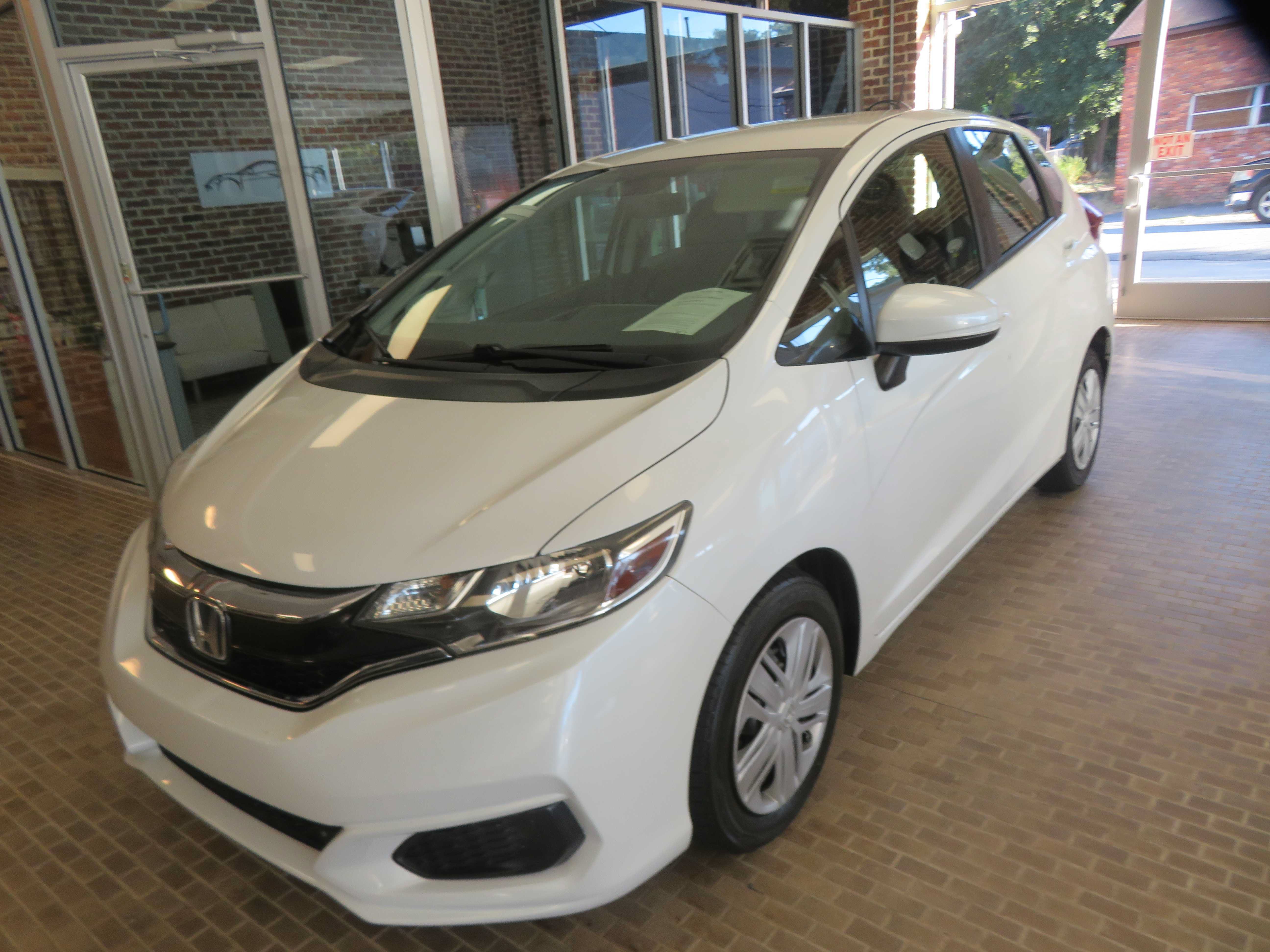 Used 2019 Honda Fit LX image 48