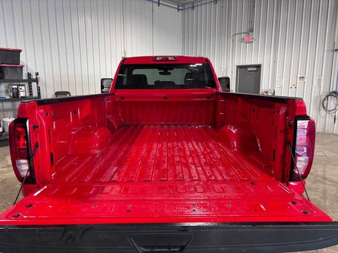 Used 2022 GMC Sierra 2500 SLE w/ SLE Convenience Package image 11