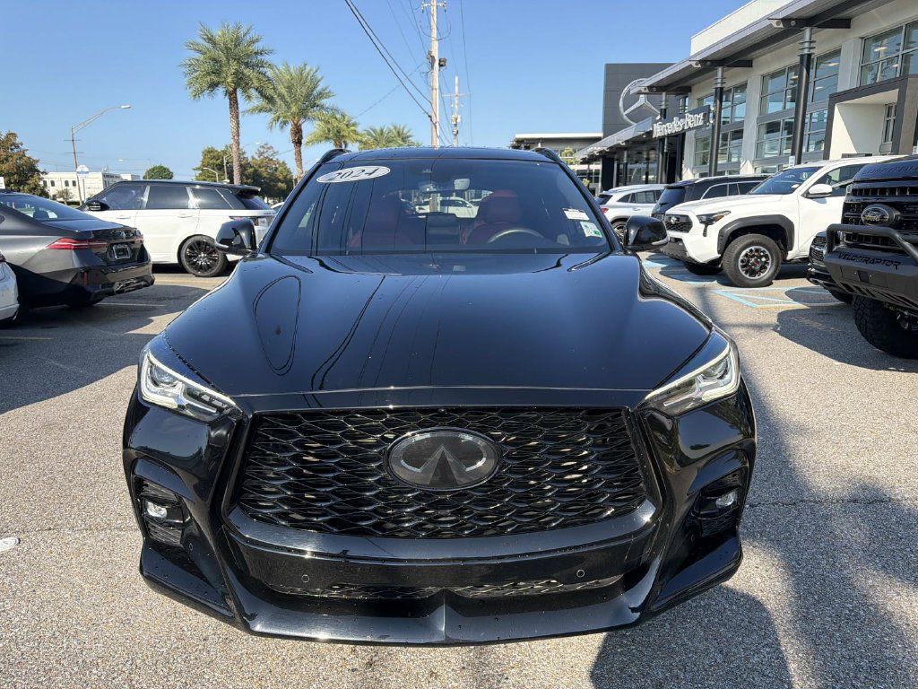 Used 2024 INFINITI QX50 Sport FWD image 2