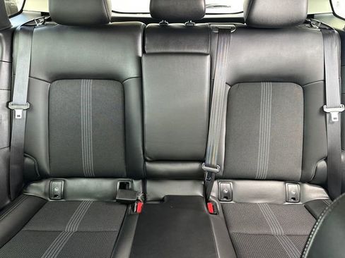 Used 2025 MAZDA CX-50 AWD 2.5 S w/ Preferred Package image 38