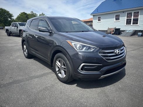 Used 2017 Hyundai Santa Fe Sport w/ Cargo Package AWD/4WD image 9