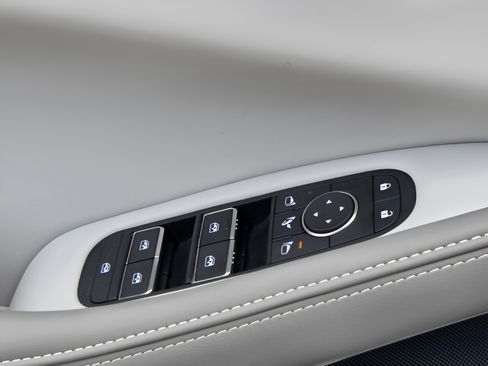 Certified 2026 INFINITI QX60 Luxe w/ Cargo Package image 14