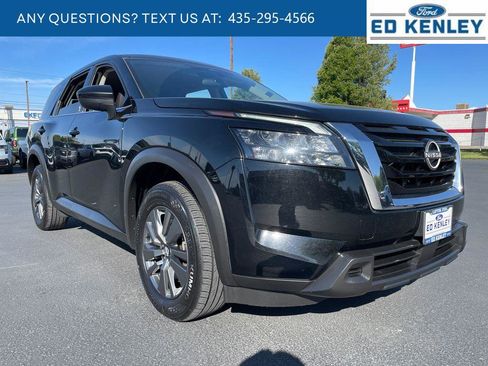 Used 2024 Nissan Pathfinder S AWD/4WD image 24