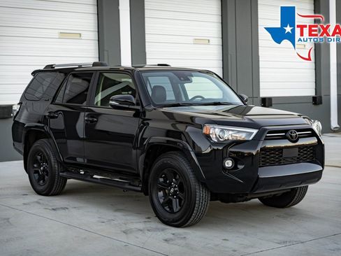 Used 2021 Toyota 4Runner SR5 Premium image 1