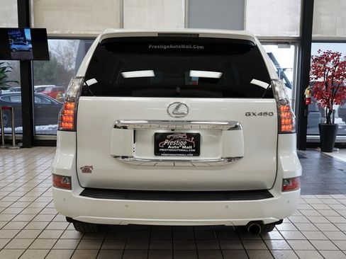 Used 2017 Lexus GX 460 image 16