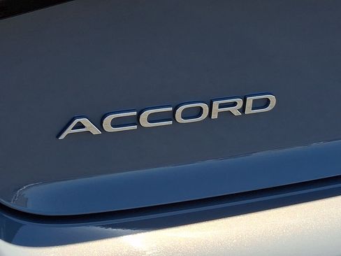 Used 2024 Honda Accord Sport image 29