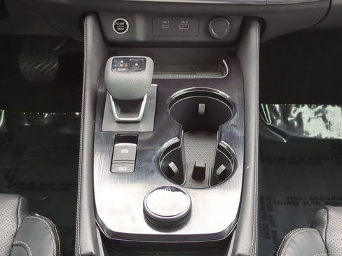 Used 2022 Nissan Rogue Platinum w/ Head-Up Display Package image 18