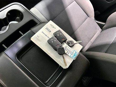 Used 2018 Chevrolet Silverado 1500 LT image 37