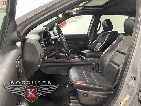 Used 2023 Dodge Durango GT image 11