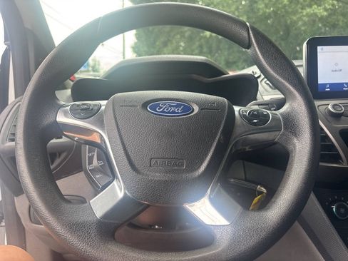 Used 2020 Ford Transit Connect XL FWD image 11