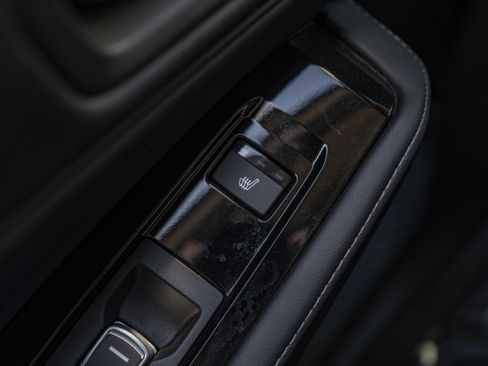 Certified 2025 Honda Accord Touring image 44