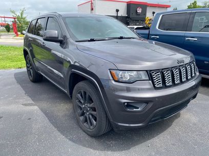 Used 2018 Jeep Grand Cherokee Altitude