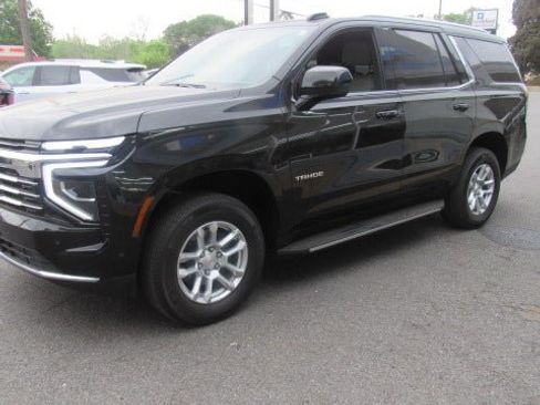 Certified 2025 Chevrolet Tahoe LT image 4