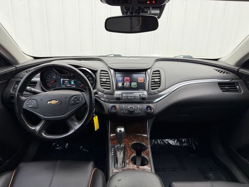 Used 2014 Chevrolet Impala LT w/ Premium Seating Package FWD image 10