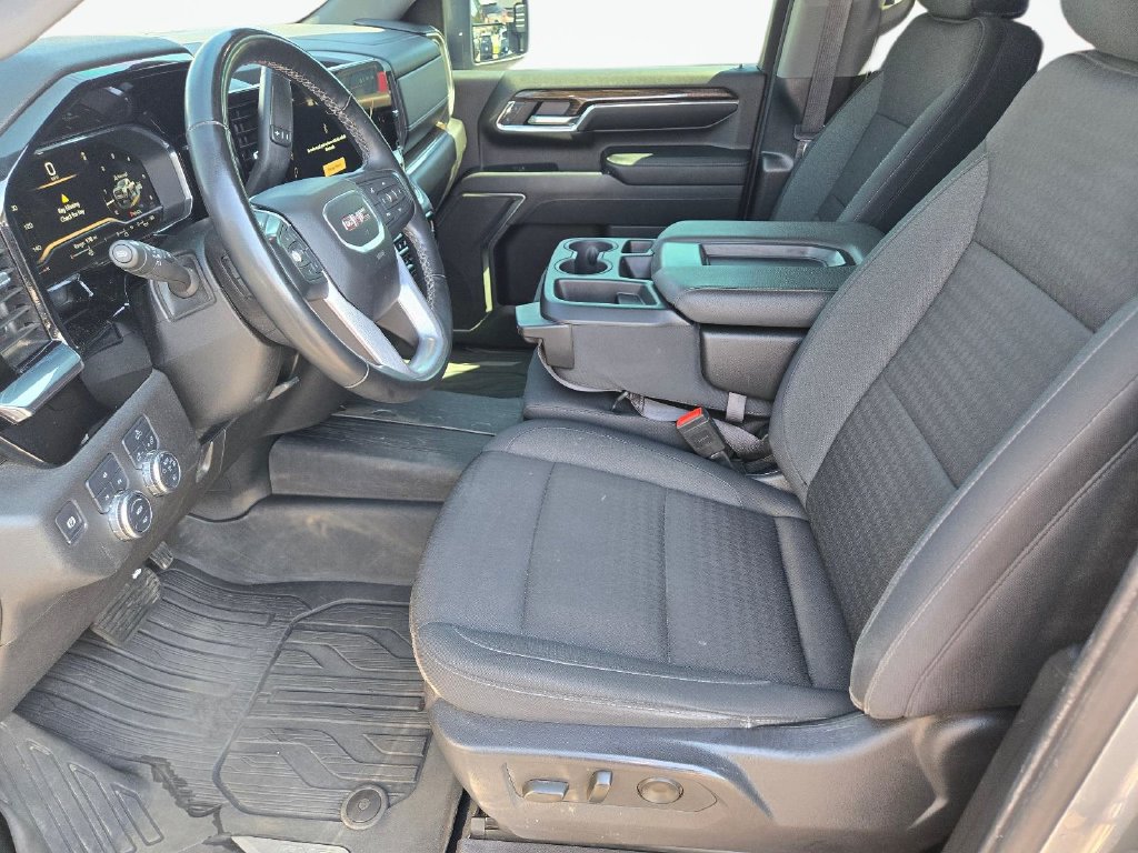 Used 2024 GMC Sierra 2500 SLE w/ SLE Value Package; AWD/4WD image 15