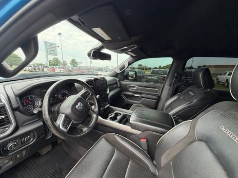 Used 2020 RAM 1500 Laramie w/ Sport Appearance Package AWD/4WD image 13