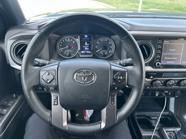 Used 2023 Toyota Tacoma TRD Off-Road w/ Technology Package AWD/4WD image 13