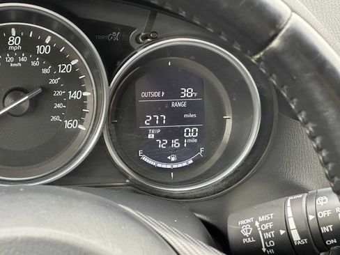 Used 2016 MAZDA CX-5 Touring image 24