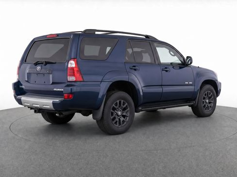Used 2003 Toyota 4Runner SR5 AWD/4WD image 4
