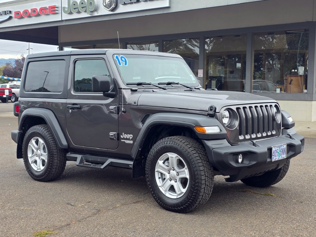 Used 2019 Jeep Wrangler Sport AWD/4WD image 27