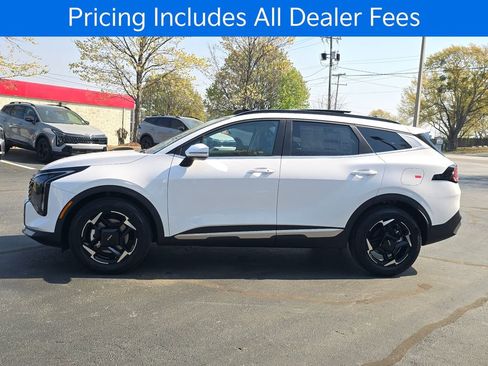 New 2026 Kia Sportage EX FWD image 6