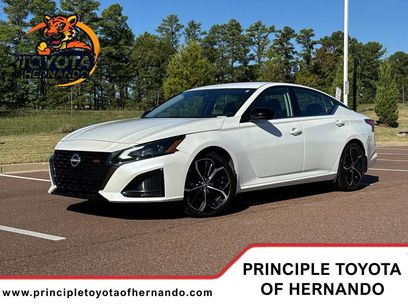 Used 2024 Nissan Altima 2.5 SR