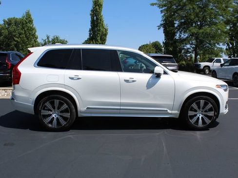 Certified 2023 Volvo XC90 B6 Ultimate w/ Protection Package Premier AWD/4WD image 2