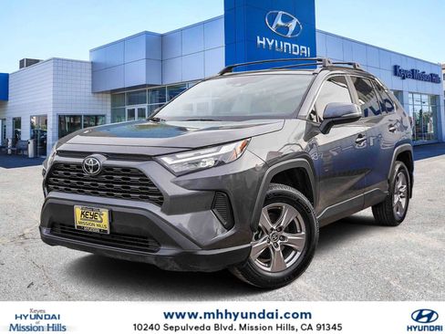 Used 2023 Toyota RAV4 XLE w/ Convenience Package image 1