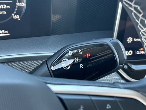 Certified 2026 Volkswagen Tiguan S FWD image 27