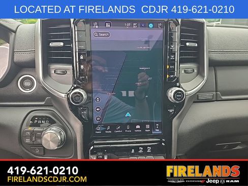 New 2026 RAM 1500 Laramie AWD/4WD image 18
