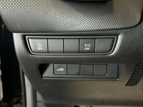 Used 2024 MAZDA CX-50 AWD 2.5 S w/ Preferred Package image 17