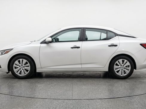 Used 2024 Nissan Sentra S FWD image 5