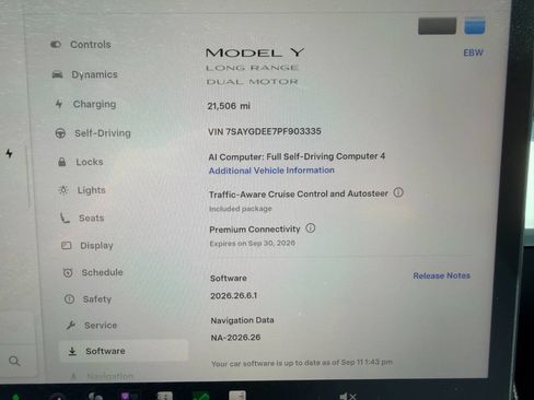 Used 2023 Tesla Model Y Long Range AWD/4WD image 26