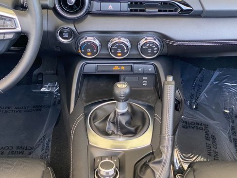 Certified 2025 MAZDA MX-5 Miata Grand Touring RWD image 8