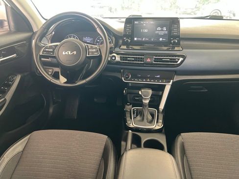 Certified 2023 Kia Seltos S FWD image 17