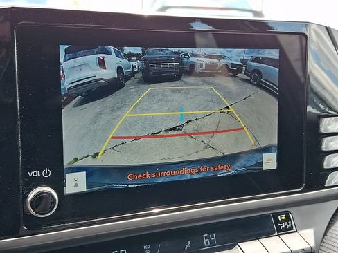 Used 2025 Toyota Camry SE FWD image 24