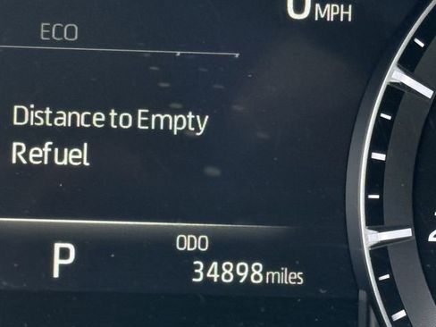 Used 2021 Toyota Highlander XLE image 15