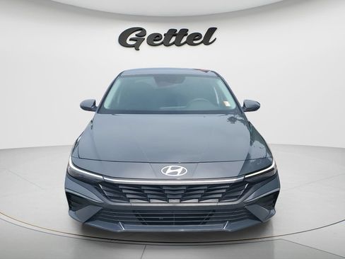 Certified 2024 Hyundai Elantra SEL FWD image 2