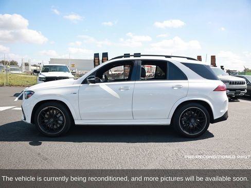 Used 2024 Mercedes-Benz GLE 53 AMG 4MATIC image 2