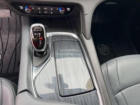 Used 2020 Buick Enclave Essence w/ Sport Touring Edition FWD image 36